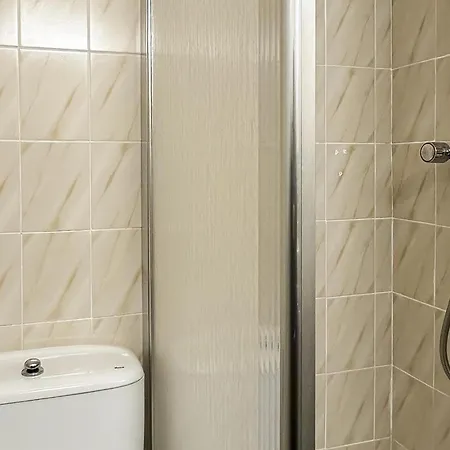 Big With Parking Διαμέρισμα *