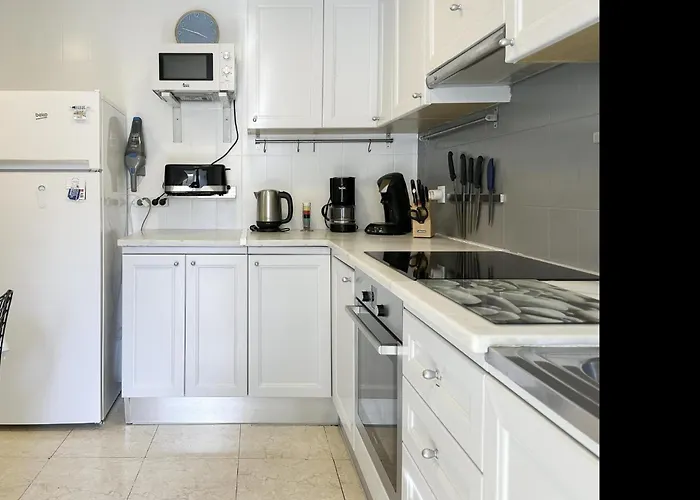 Lets Holidays Big With Parking Appartement