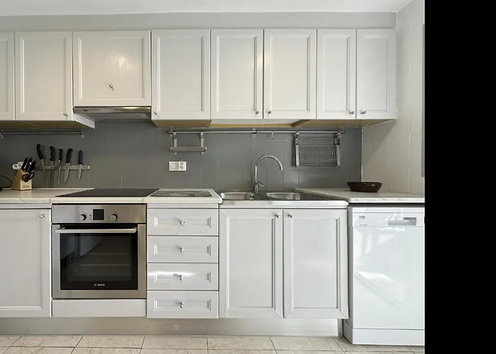 Appartement Lets Holidays Big With Parking